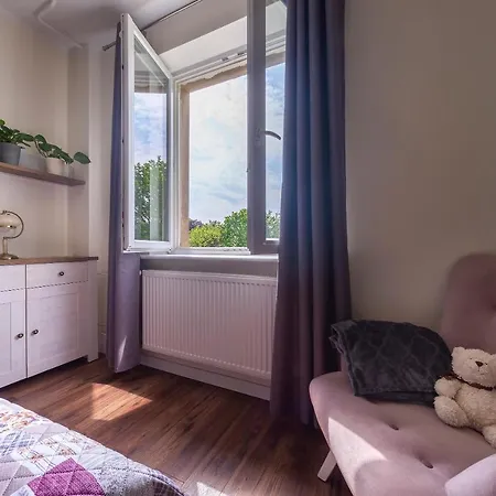 Apartament W Willi Herbstow 公寓