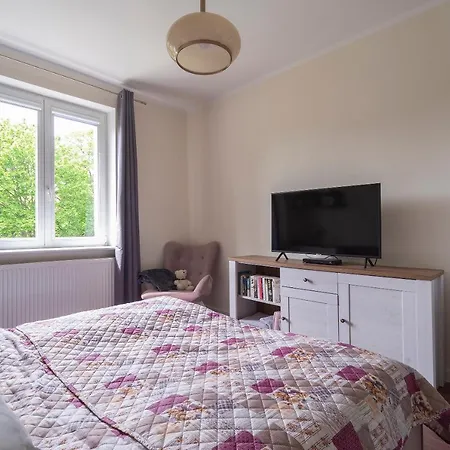 Apartament W Willi Herbstow 公寓 *